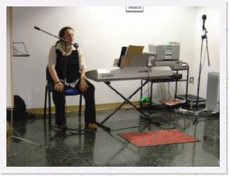 directora003 * 640 x 480 * (46KB)